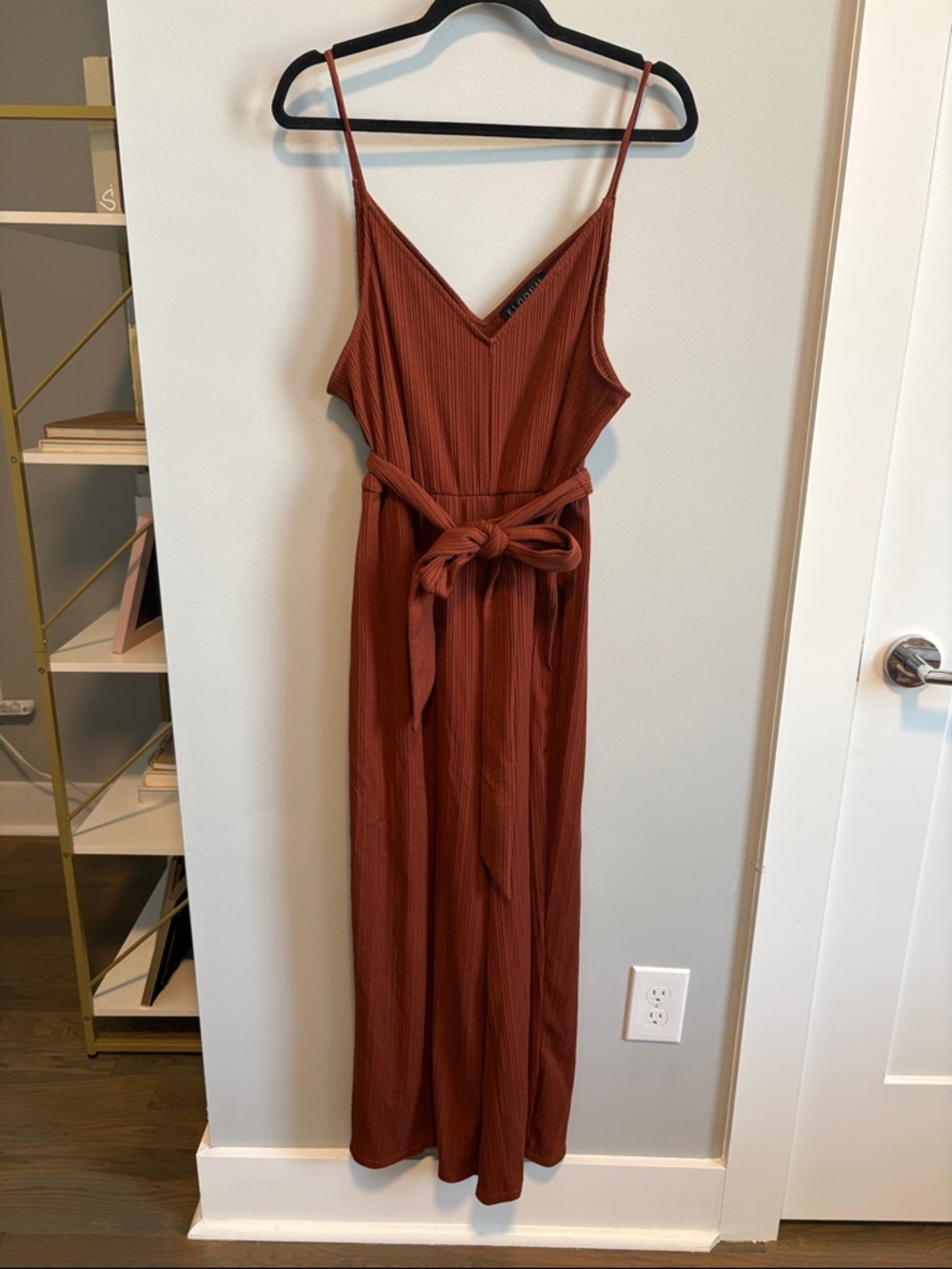 Eloquii Ribbed V-Neck Jumpsuit in Rust